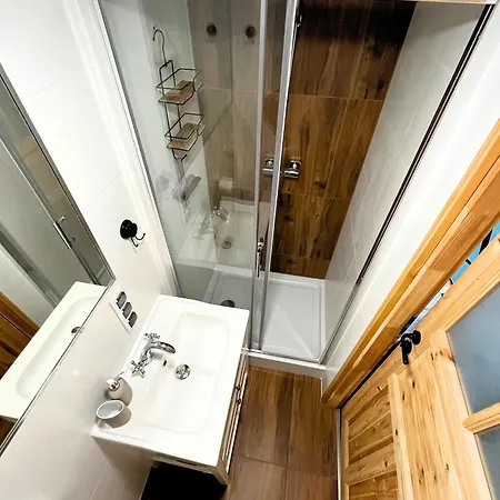 Apartment Przytulne Studio, Piotrkowska 37 Lodz